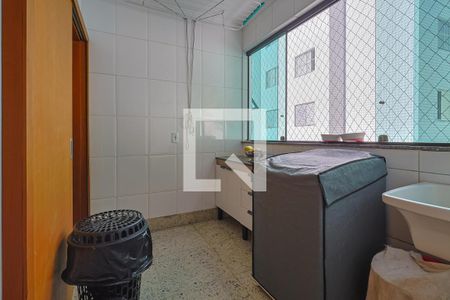 Apartamento à venda com 221m², 4 quartos e 4 vagasÁrea de Serviço