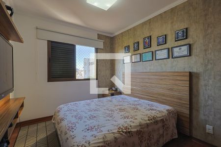 Apartamento à venda com 221m², 4 quartos e 4 vagasQuarto 3