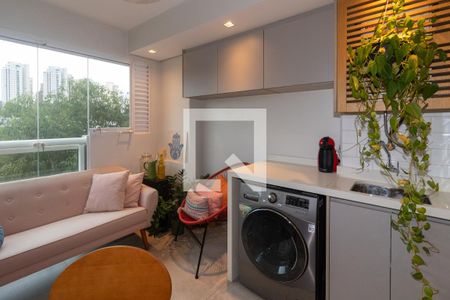 Varanda de apartamento à venda com 2 quartos, 57m² em Vila Andrade, São Paulo