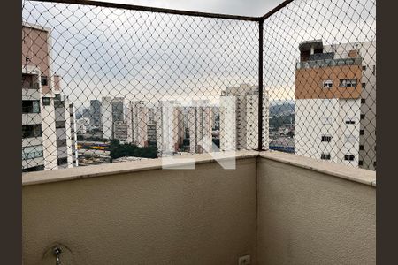 Apartamento para alugar com 200m², 3 quartos e 3 vagasSuíte 2