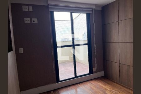 Apartamento para alugar com 200m², 3 quartos e 3 vagasSuíte 2