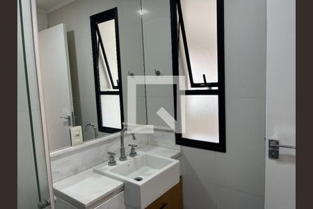 Apartamento para alugar com 200m², 3 quartos e 3 vagasBanheiro 3