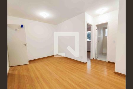 Sala de apartamento para alugar com 2 quartos, 44m² em Vargem Grande, Rio de Janeiro