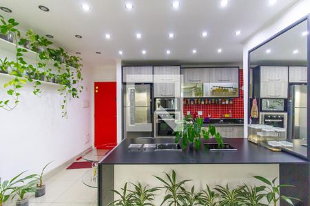 Apartamento à venda com 70m², 2 quartos e 2 vagas Apartamento à venda com 70m², 2 quartos e 2 vagasCozinha