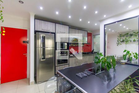 Apartamento à venda com 70m², 2 quartos e 2 vagas Apartamento à venda com 70m², 2 quartos e 2 vagasCozinha