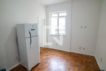Apartamento para alugar com 33m², 1 quarto e sem vaga Apartamento para alugar com 33m², 1 quarto e sem vagaCozinha