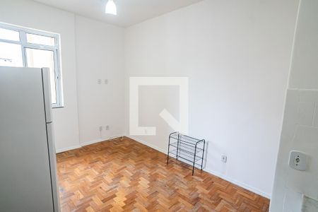 Apartamento para alugar com 33m², 1 quarto e sem vaga Apartamento para alugar com 33m², 1 quarto e sem vagaCozinha