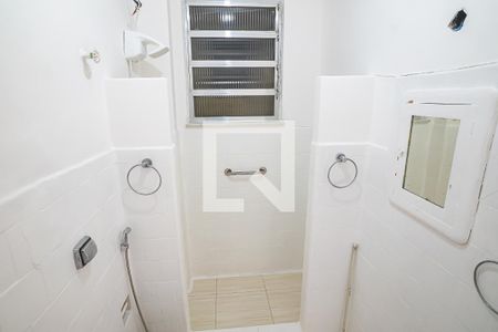 Apartamento para alugar com 33m², 1 quarto e sem vaga Apartamento para alugar com 33m², 1 quarto e sem vagaBanheiro