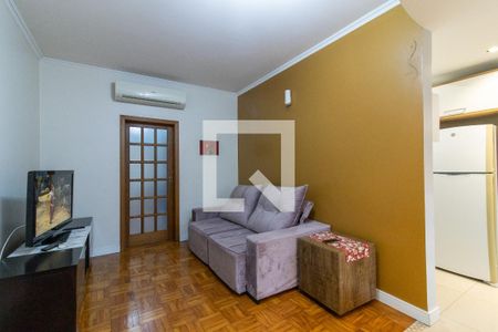 Sala  de apartamento para alugar com 2 quartos, 72m² em Passo D’areia, Porto Alegre