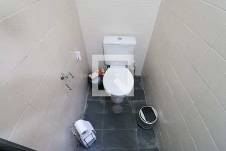 Casa à venda com 232m², 2 quartos e 1 vagaLavabo