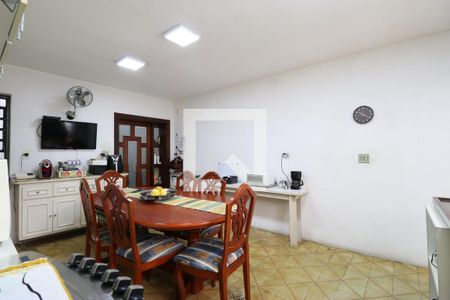 Casa à venda com 232m², 2 quartos e 1 vagaCozinha