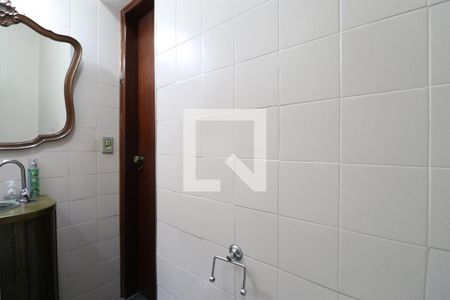 Casa à venda com 232m², 2 quartos e 1 vagaLavabo