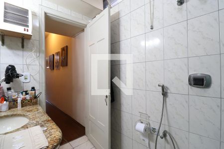 Casa à venda com 232m², 2 quartos e 1 vagaBanheiro 2