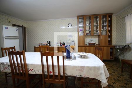 Casa à venda com 300m², 3 quartos e 5 vagasSala 