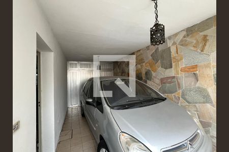 Casa à venda com 300m², 3 quartos e 5 vagasFachada 