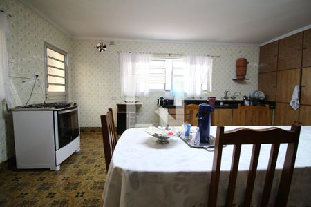 Casa à venda com 300m², 3 quartos e 5 vagasSala 