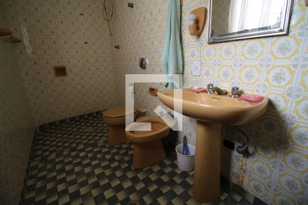 Casa à venda com 300m², 3 quartos e 5 vagasBanheiro