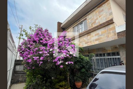 Casa à venda com 300m², 3 quartos e 5 vagasFachada 