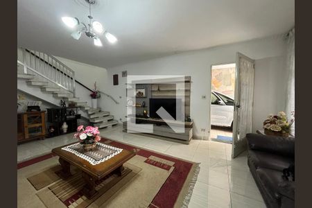 Sala  de casa à venda com 3 quartos, 300m² em Parque São Lucas, São Paulo