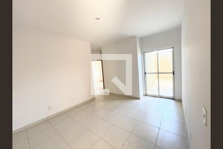 Apartamento à venda com 69m², 2 quartos e 2 vagasSala