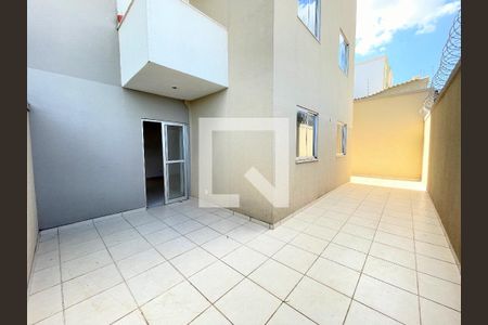 Apartamento à venda com 69m², 2 quartos e 2 vagasÁrea Externa