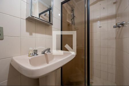 Apartamento à venda com 69m², 2 quartos e 1 vaga Apartamento à venda com 69m², 2 quartos e 1 vagaBanheiro da Suíte