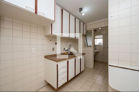 Apartamento à venda com 69m², 2 quartos e 1 vaga Apartamento à venda com 69m², 2 quartos e 1 vagaCozinha