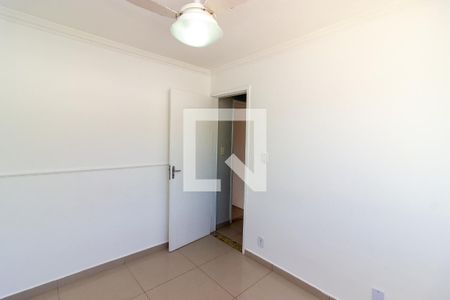 Quarto 2 de apartamento para alugar com 2 quartos, 52m² em Jardim Sulacap, Rio de Janeiro