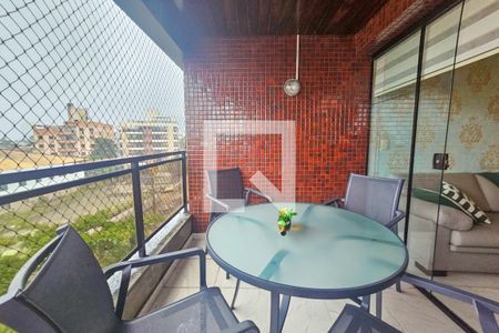 Varanda da sala de apartamento para alugar com 3 quartos, 132m² em Enseada, Guarujá