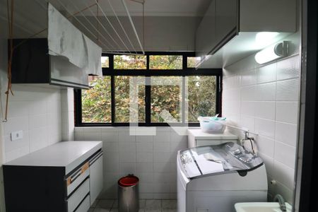 Apartamento para alugar com 132m², 3 quartos e 2 vagas Apartamento para alugar com 132m², 3 quartos e 2 vagasÁrea de Serviço