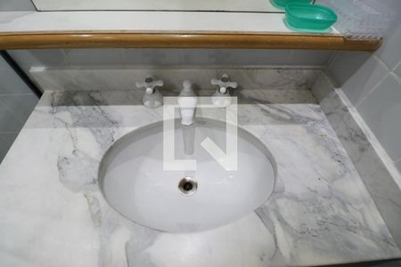 Apartamento para alugar com 132m², 3 quartos e 2 vagas Apartamento para alugar com 132m², 3 quartos e 2 vagasBanheiro Suíte