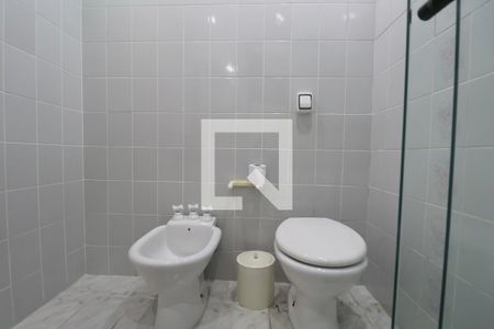Apartamento para alugar com 132m², 3 quartos e 2 vagas Apartamento para alugar com 132m², 3 quartos e 2 vagasBanheiro Suíte