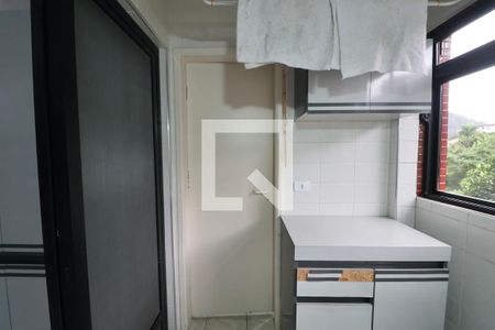 Apartamento para alugar com 132m², 3 quartos e 2 vagas Apartamento para alugar com 132m², 3 quartos e 2 vagasÁrea de Serviço