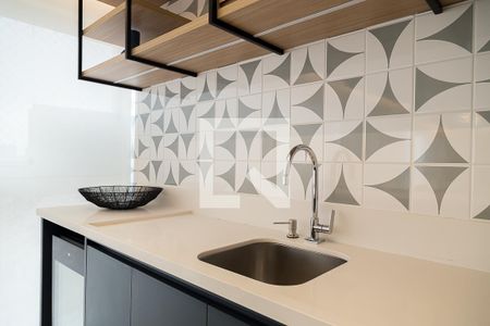 Apartamento à venda com 211m², 3 quartos e 4 vagasVaranda - Detalhe