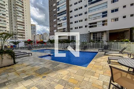 Apartamento à venda com 211m², 3 quartos e 4 vagasPiscina Externa