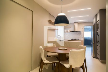 Apartamento à venda com 211m², 3 quartos e 4 vagasSala de Almoço