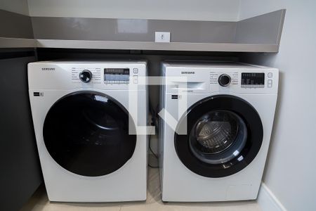 Apartamento à venda com 211m², 3 quartos e 4 vagasÁrea de Serviço - Detalhe