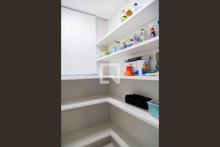 Apartamento à venda com 211m², 3 quartos e 4 vagasDespensa