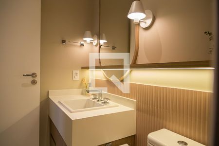 Apartamento à venda com 211m², 3 quartos e 4 vagasBanheiro da Suíte 1