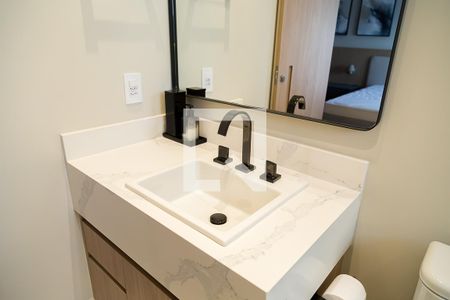 Apartamento à venda com 211m², 3 quartos e 4 vagasBanheiro da Suíte 3 - Pia