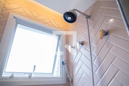 Apartamento à venda com 211m², 3 quartos e 4 vagasBanheiro da Suíte 2 - Chuveiro