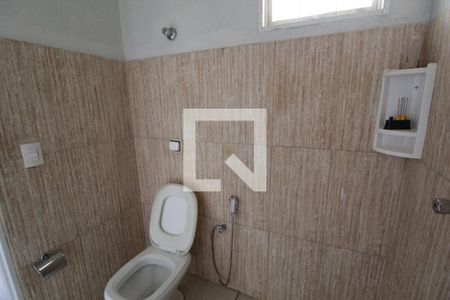 Casa para alugar com 227m², 4 quartos e 4 vagasBanheiro de serviço