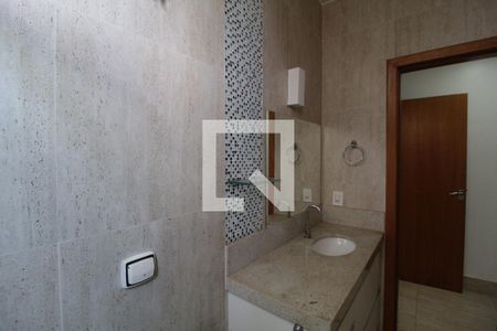 Casa para alugar com 227m², 4 quartos e 4 vagasSuíte 3