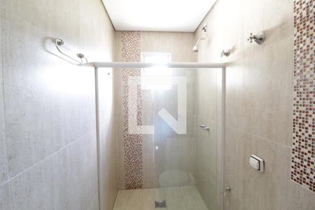 Casa para alugar com 227m², 4 quartos e 4 vagasBanheiro Social