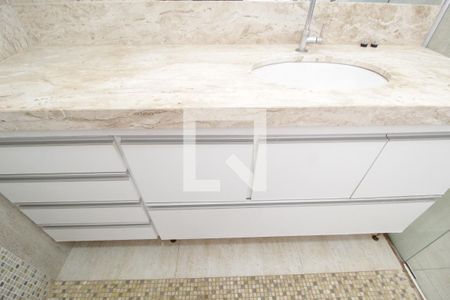 Casa para alugar com 227m², 4 quartos e 4 vagasSuíte 1