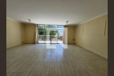 Casa à venda com 4 quartos, 294m² em Jardim Leonor, São Paulo