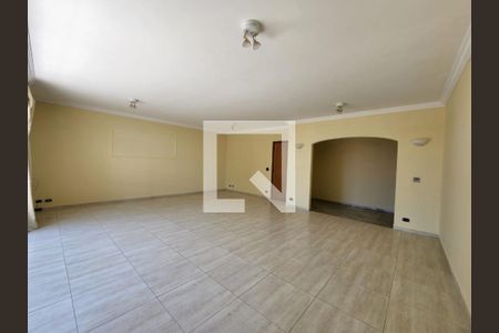 Casa à venda com 4 quartos, 294m² em Jardim Leonor, São Paulo