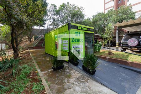 Apartamento à venda com 57m², 2 quartos e sem vagaÁrea comum - Mercadinho 24 horas