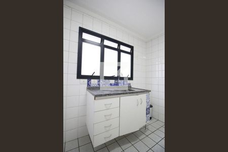Cozinha de apartamento para alugar com 1 quarto, 45m² em Itaim Bibi, São Paulo