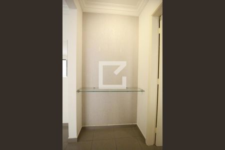 Corredor de apartamento para alugar com 1 quarto, 45m² em Itaim Bibi, São Paulo
